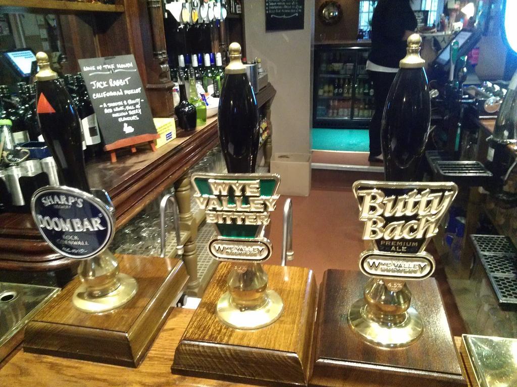 The Kings Head Hotel Ross-on-Wye Екстериор снимка